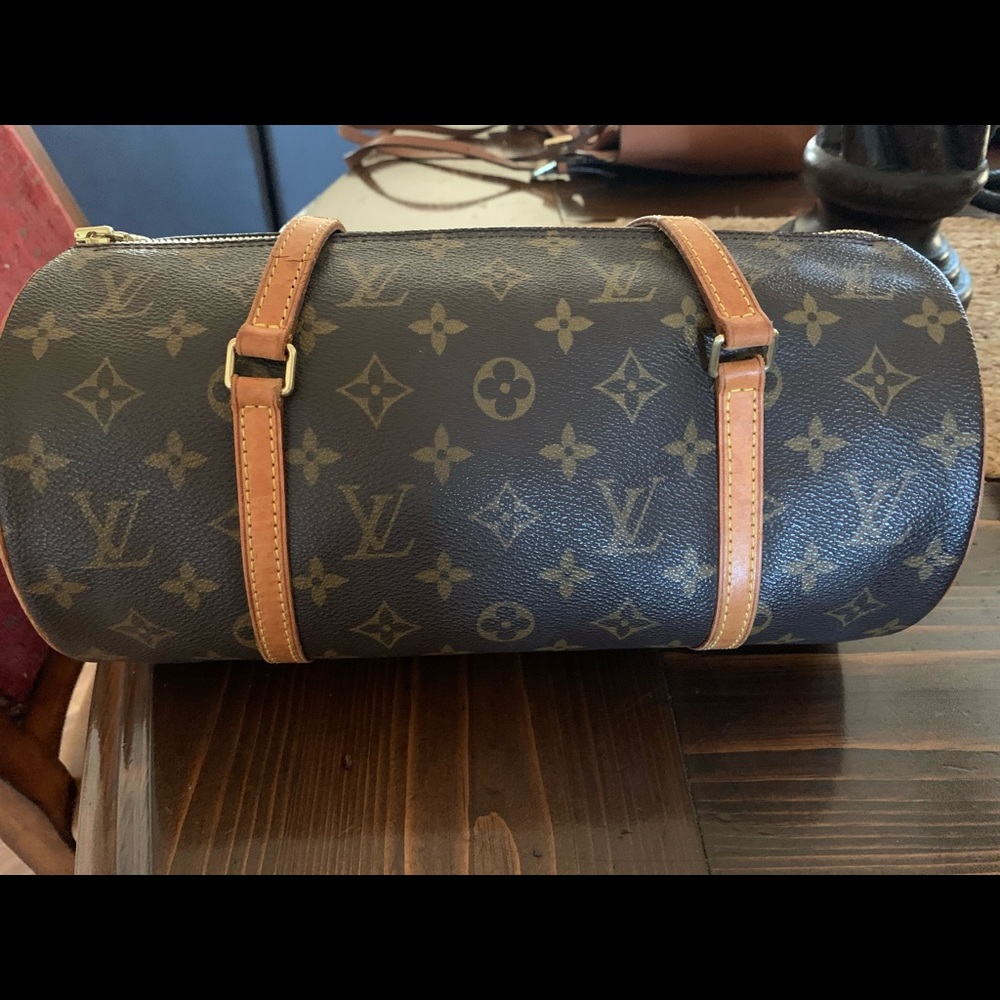 Authentic Louis Vuitton PAPILLION!!